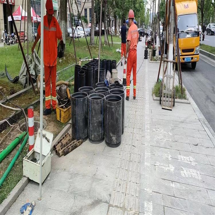 颍东管道短管置换修复